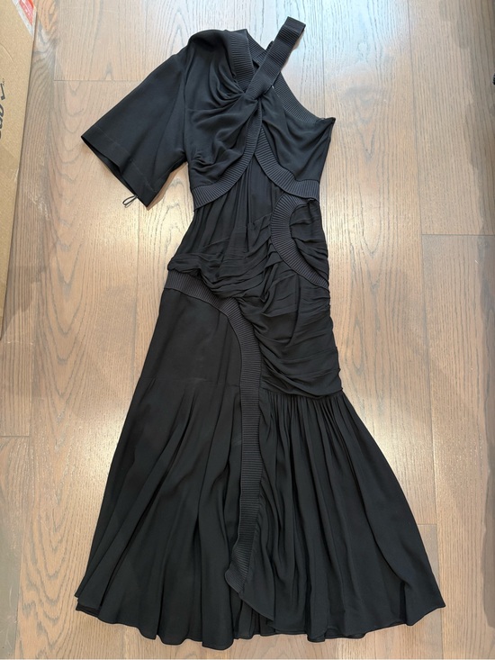 Stella McCartney Dresses & Skirts - Stella McCartney Emmeline Crêpe One-Shoulder Midi Dress